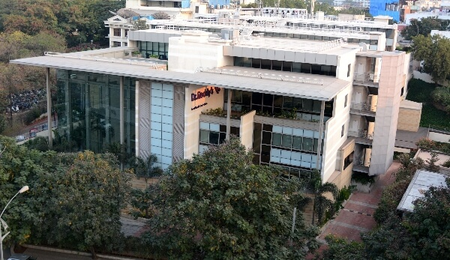 Dr Reddy’s cuts workforce cost by 25 pc, lays off employees above Rs 1 cr package: Report