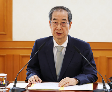 S Korea: Acting Prez Han calls for efforts to upgrade democracy amid speculation on presidential bid