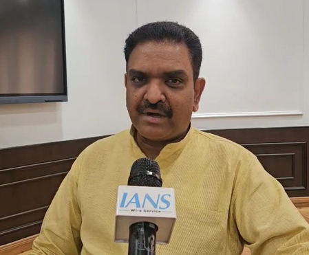 When in power, SP used to abuse and insult Dalits: UP minister hits back at Akhilesh